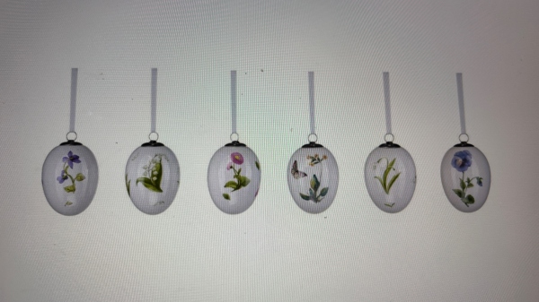 D-03 Porzellaneier zum Hängen