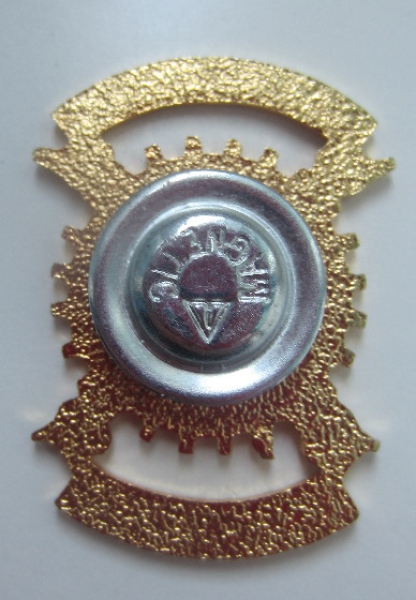 IW436M Club Präsidentin Brosche mit Magnet