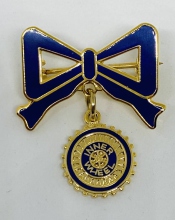 blaue Schleife mit IWC Emblem