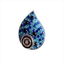 Blaue  Brosche