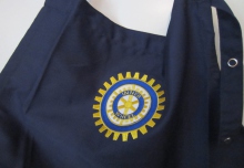 Latzschürze dunkelblau